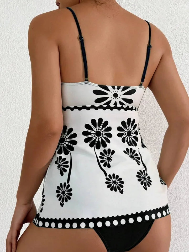 Margarita | Conjunto tankini con estampado de margaritas que cubre el vientre